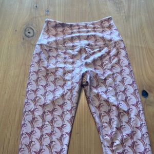 Great condition Beyond Yoga Pants